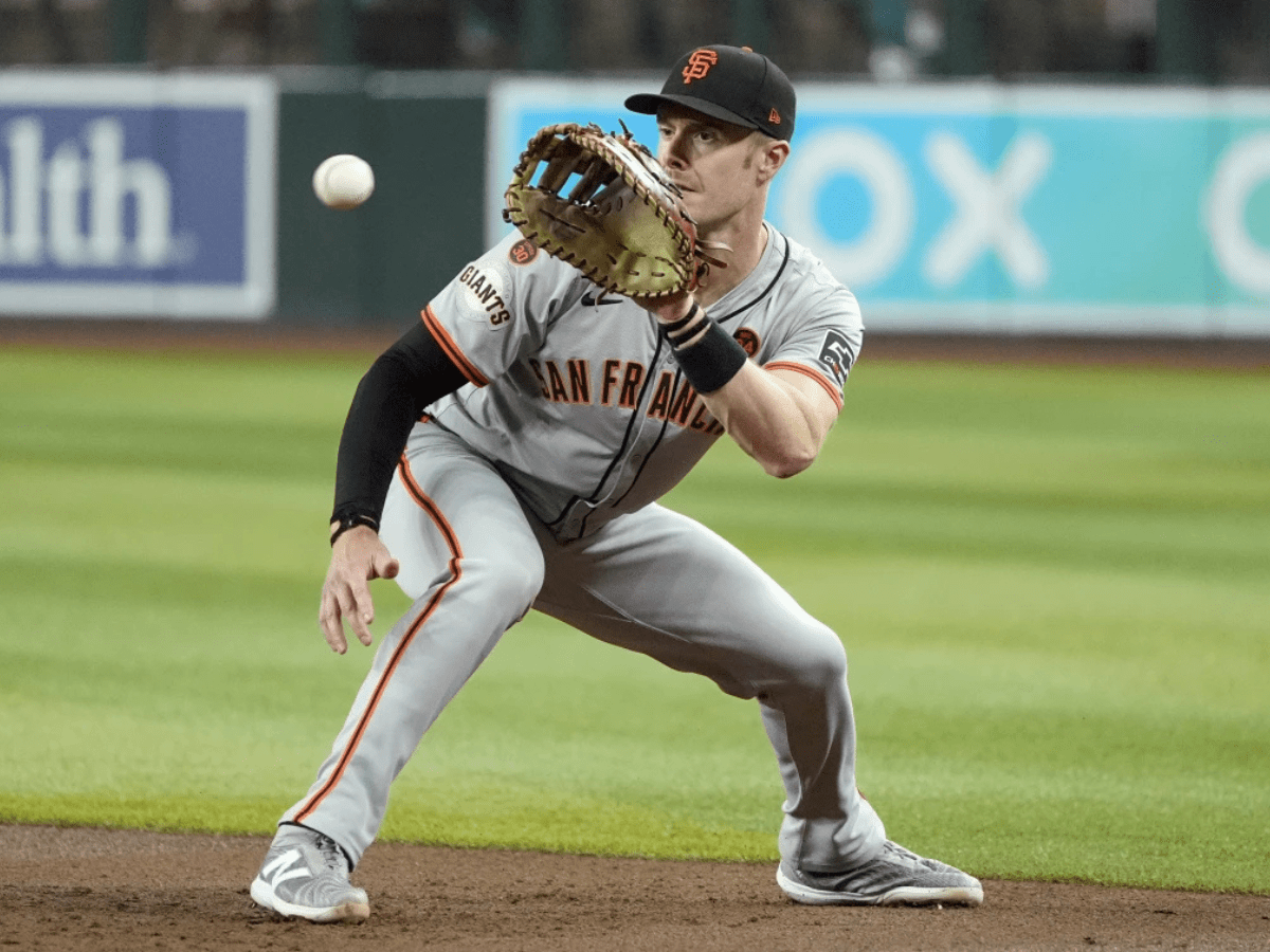 Mark Canha se une a Milwaukee con un contrato de Ligas Menores