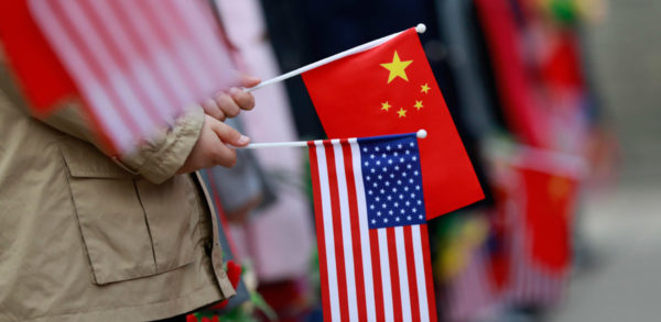 EEUU y China abordan aranceles y fentanilo en su primer contacto económico de la era Trump