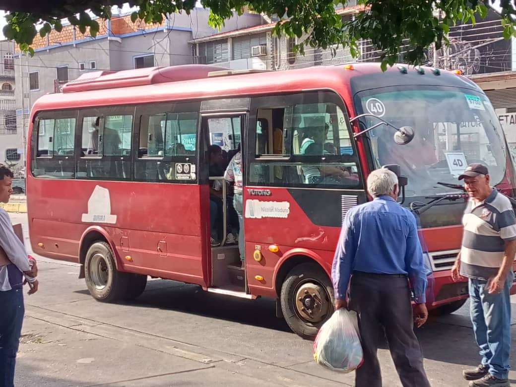 Reubican rutas de transporte suburbano de Barinas hacia el antiguo terminal 