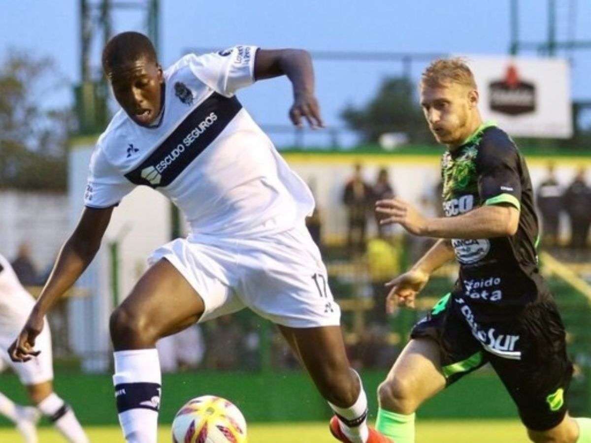  Jan Hurtado regresa al fútbol de Argentina