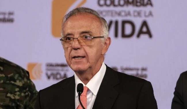 Renuncia ministro de la Defensa de Colombia