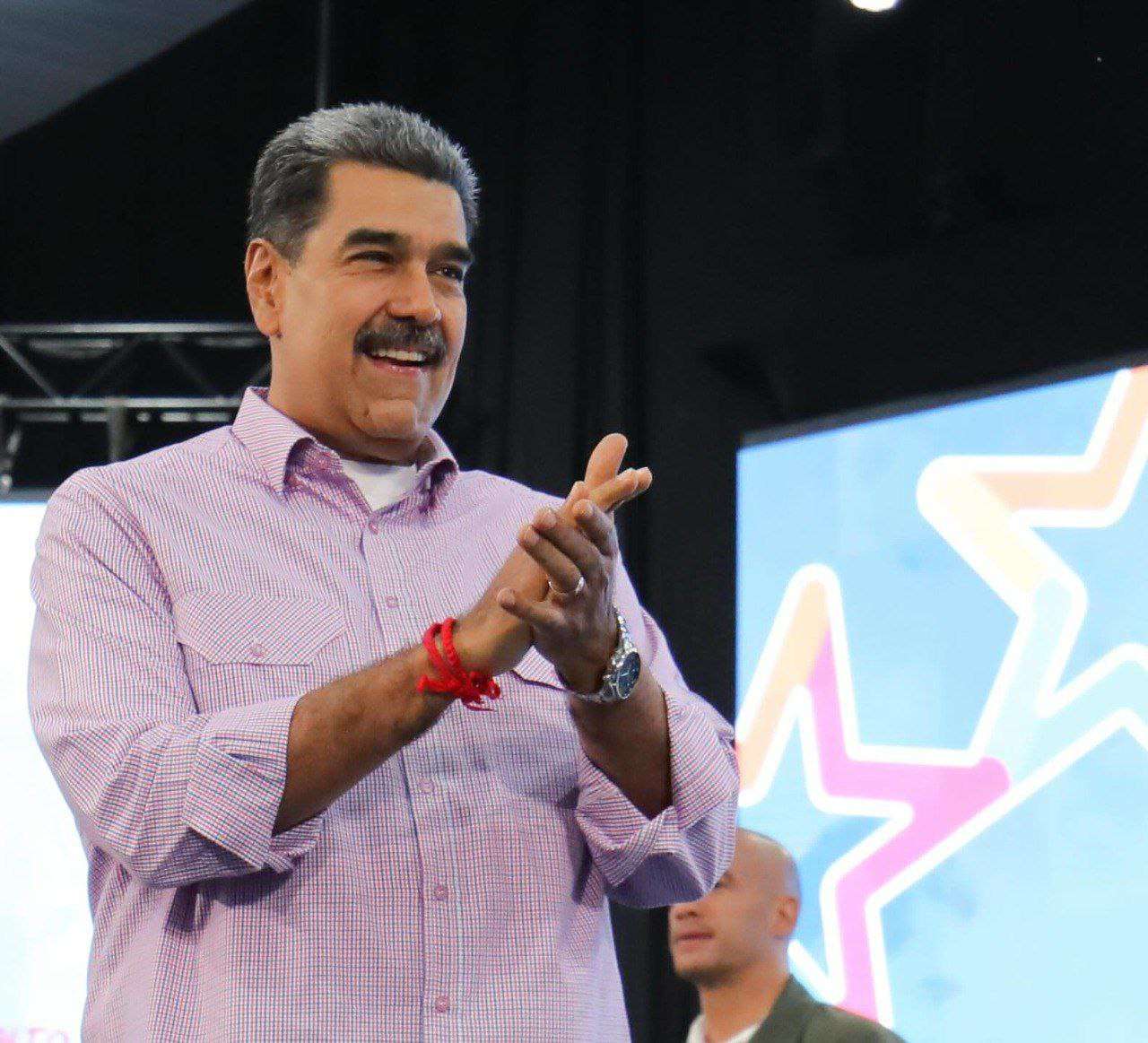 Maduro instruye transformación humana, democrática y popular en el gobierno 