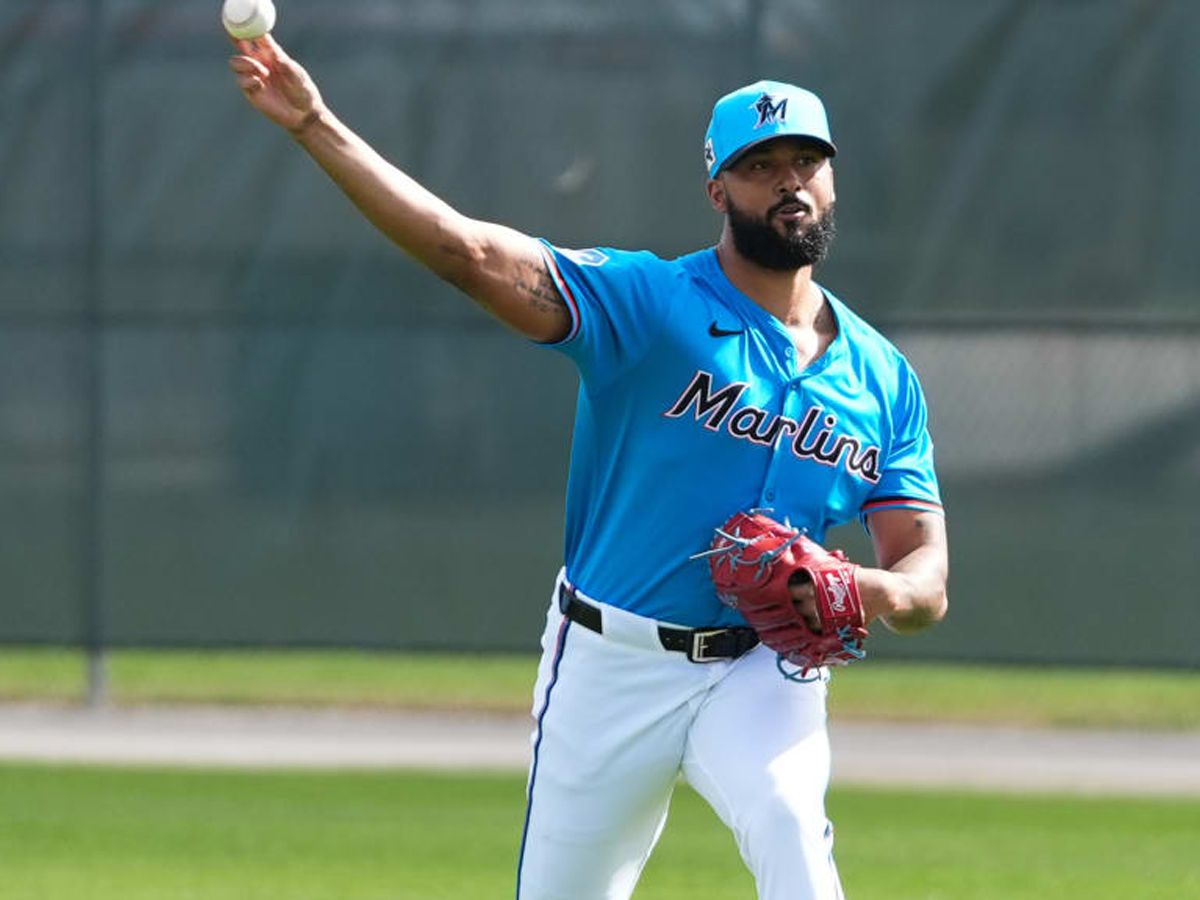 Sandy Alcántara será el abridor inaugural de los Marlins