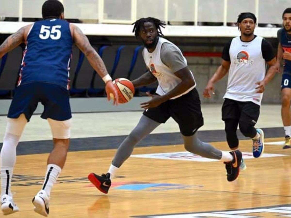 Tanksley Efianayi es el primer importado de Spartans