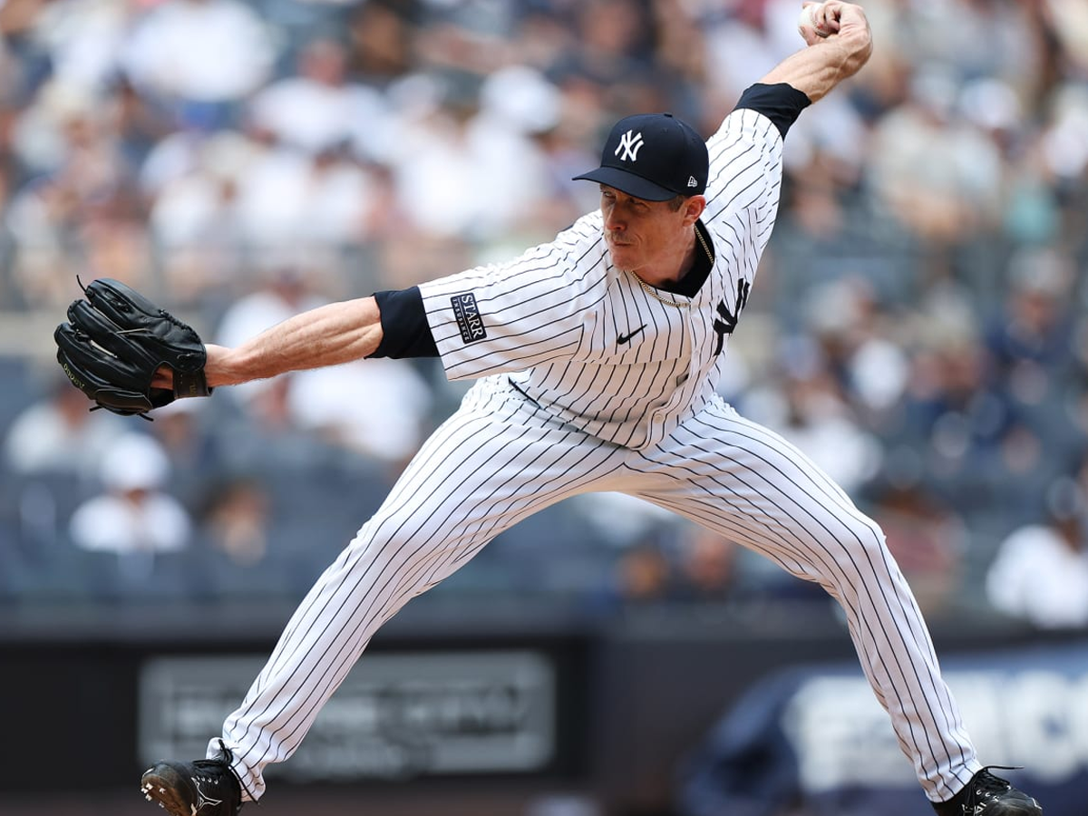 Yankees renuevan a Tim Hill por una temporada