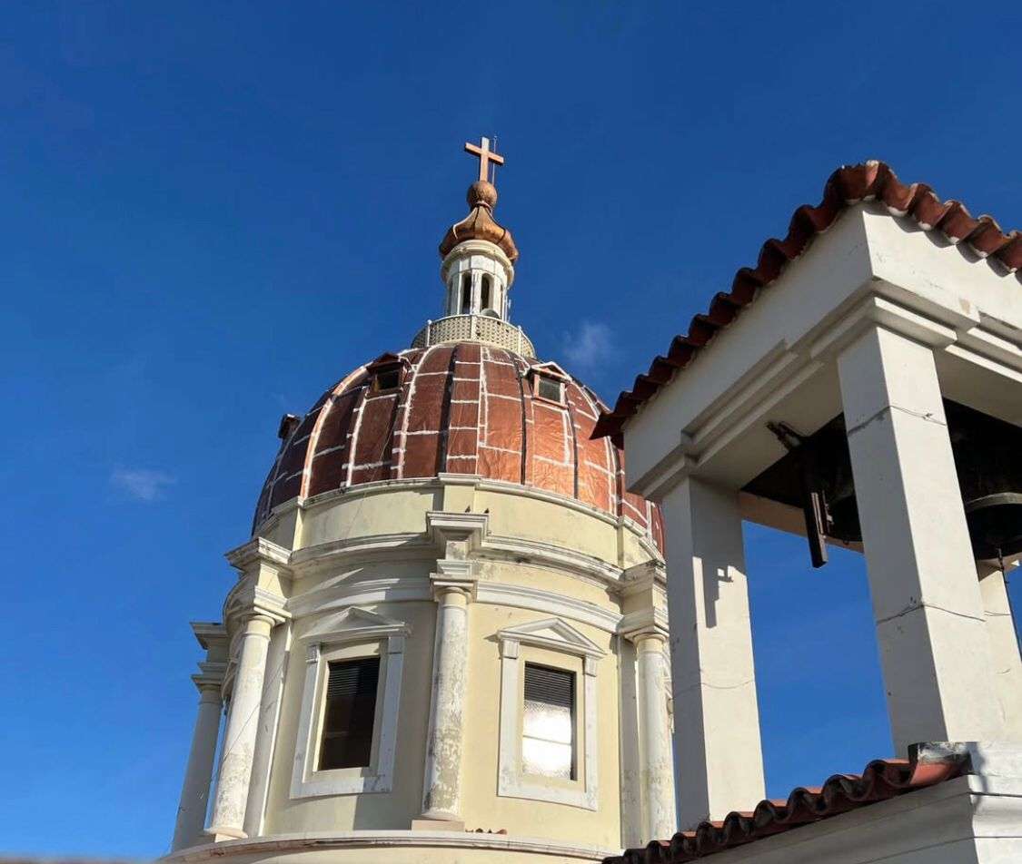 Avanzan trabajos de rehabilitación de iglesia San Pedro en Caracas