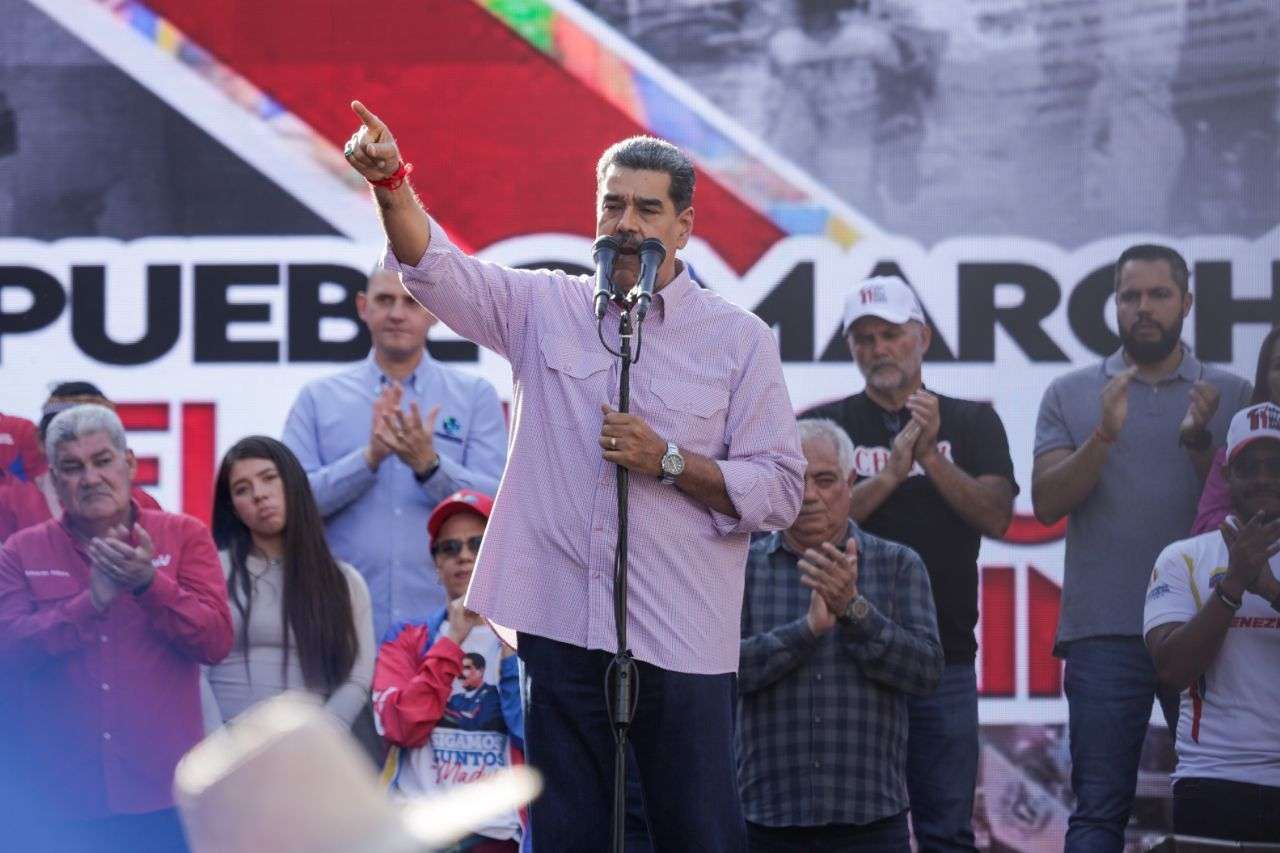 Presidente pide que en 70 días estén instaladas las salas de autogobierno comunal