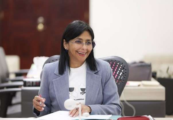 Vicepresidenta se reunió con autoridades de la Sala Nacional de Gobierno Popular