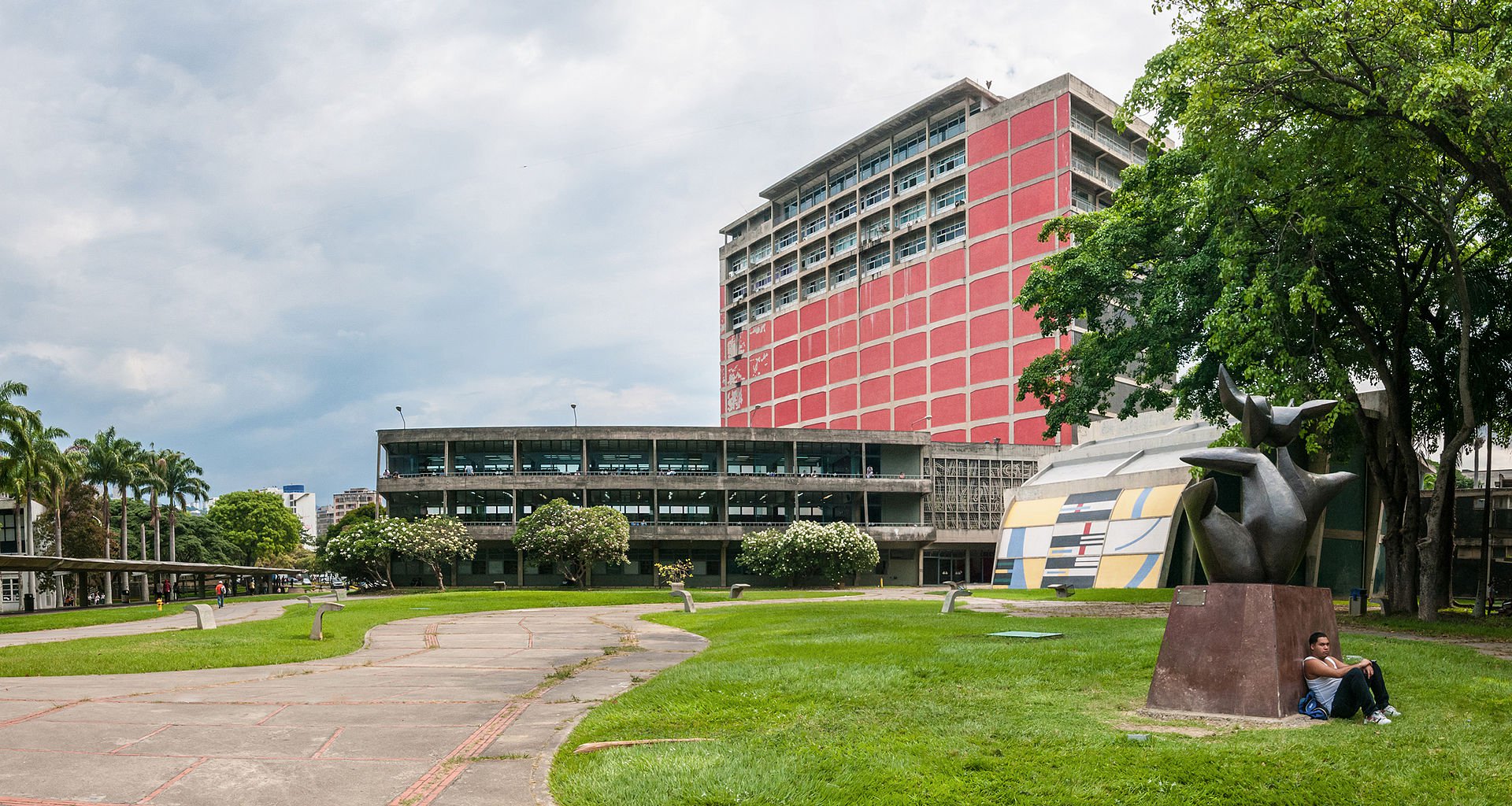 Universidades mantendrán sus horarios y actividades regulares