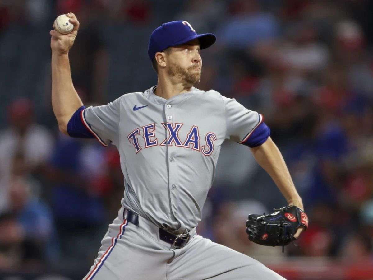 Jacob deGrom debuta en la primavera con victoria