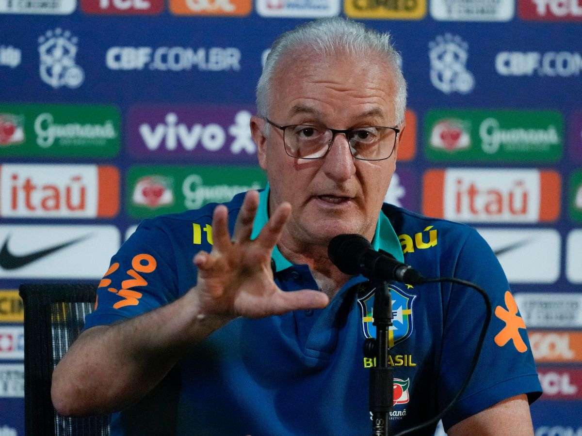 Dorival Junior no sigue con Brasil