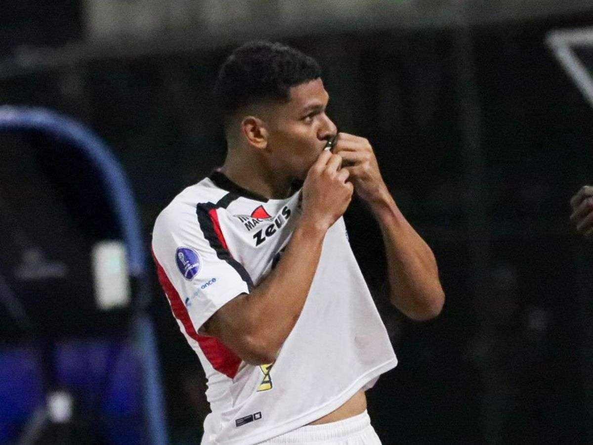 Ender Echenique vivió una noche de ensueño con el Caracas FC