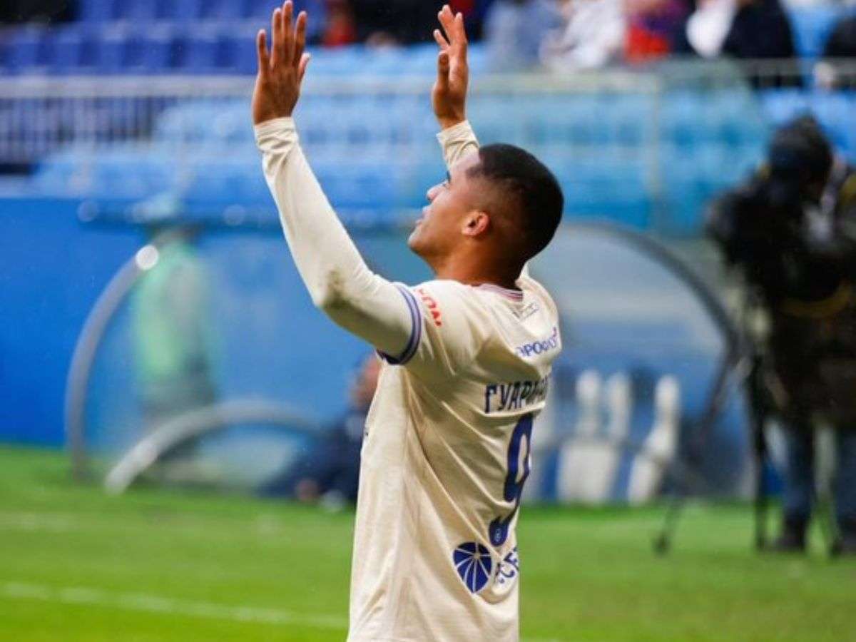 Saul Guarirapa marca su primer gol en el fútbol de Rusia