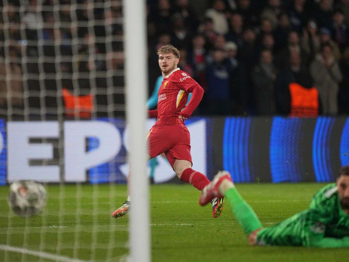 Liverpool picó adelante en la serie ante el PSG