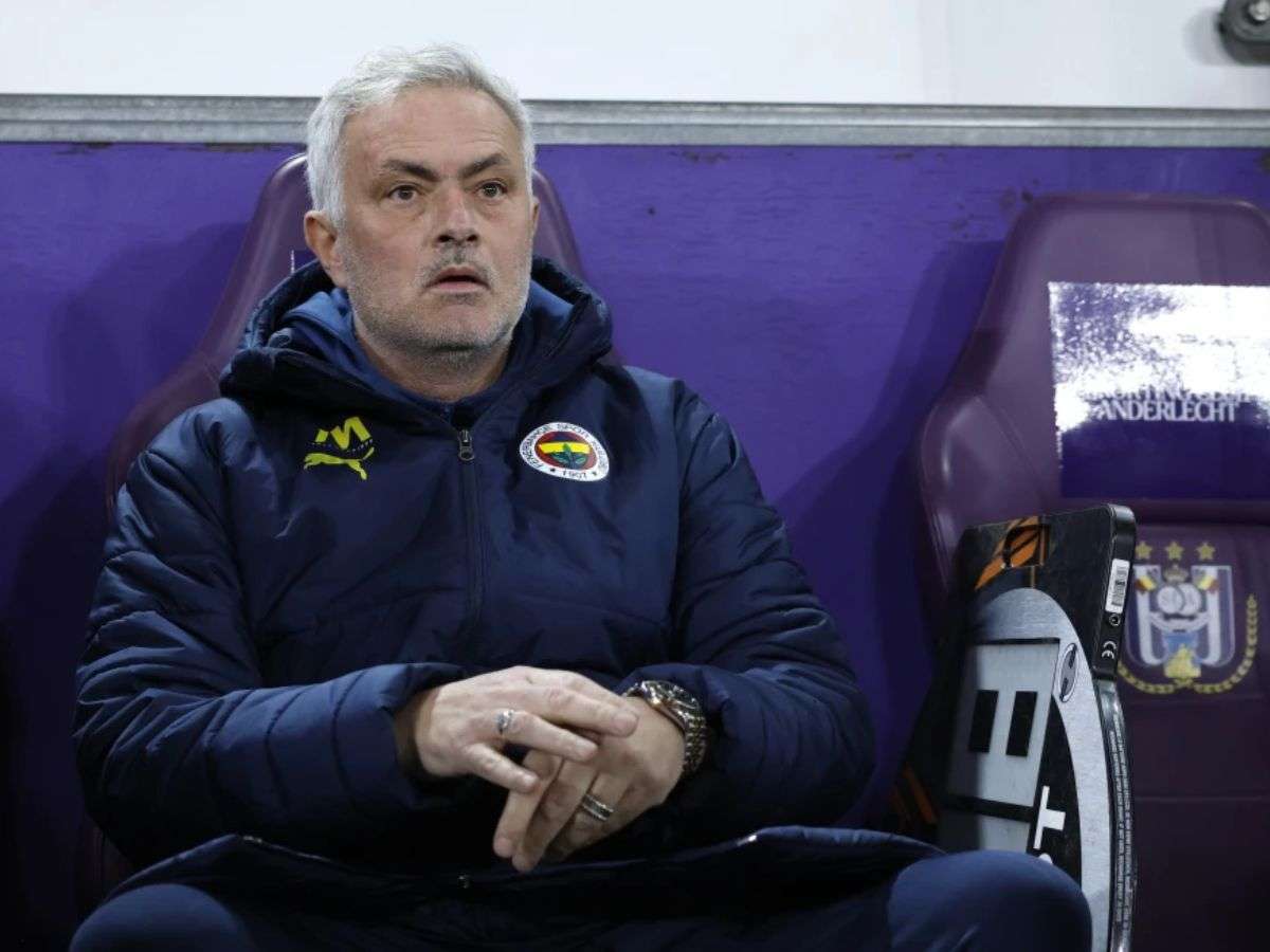 José Mourinho demanda al Galatasaray