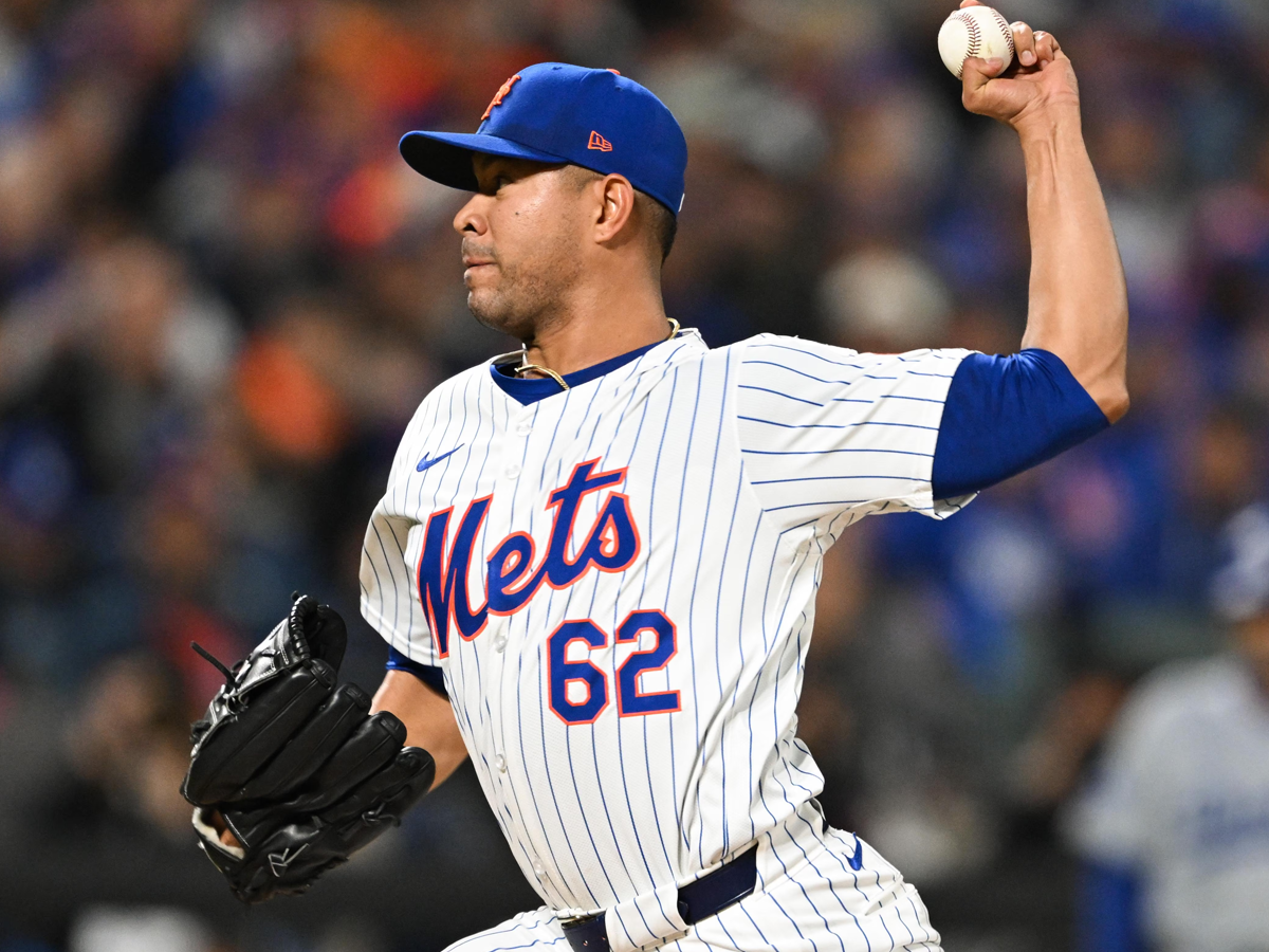 José Quintana se suma a la rotación de Milwaukee