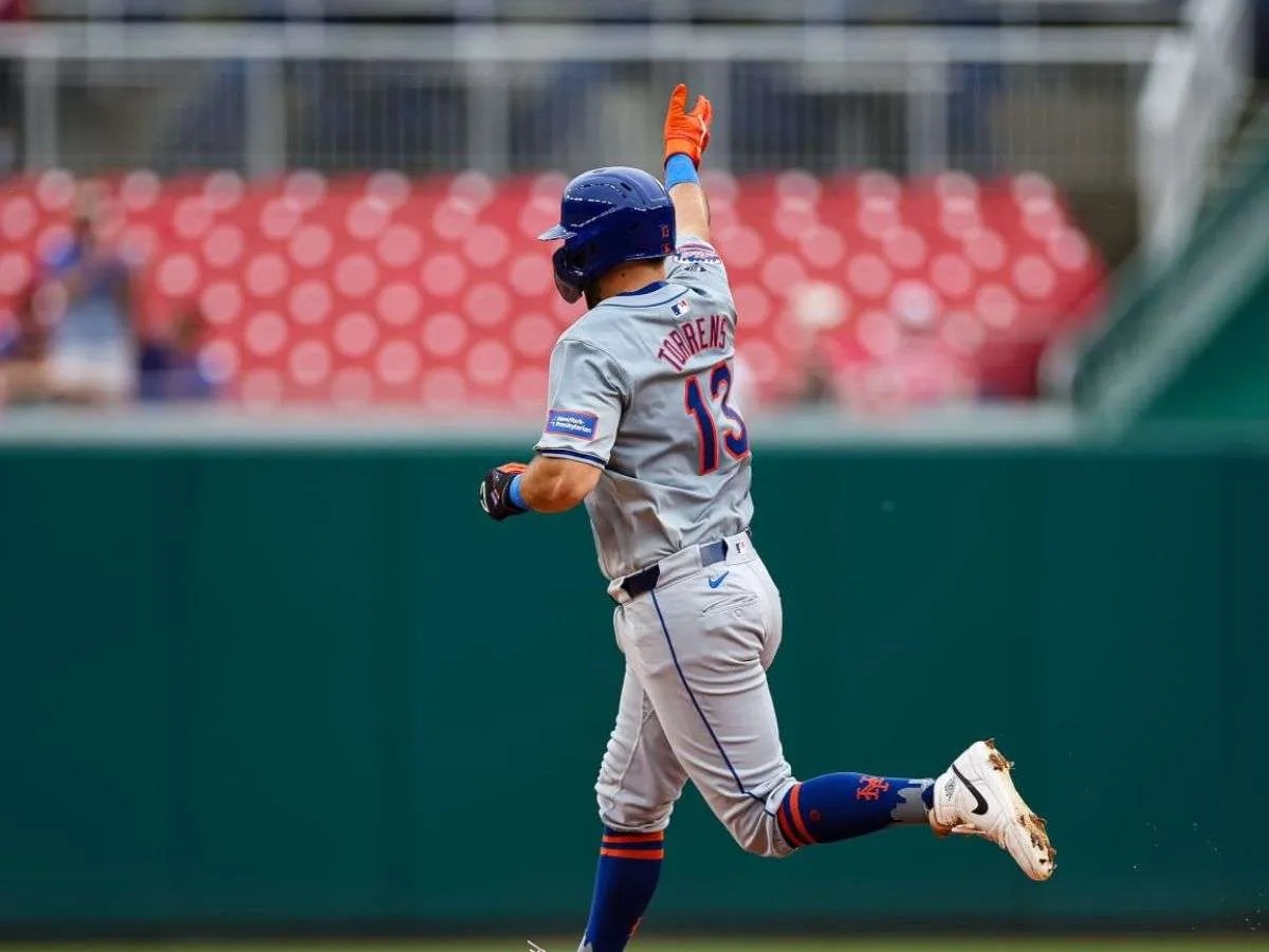 Luis Torrens comandó la ofensiva en triunfo de los Mets