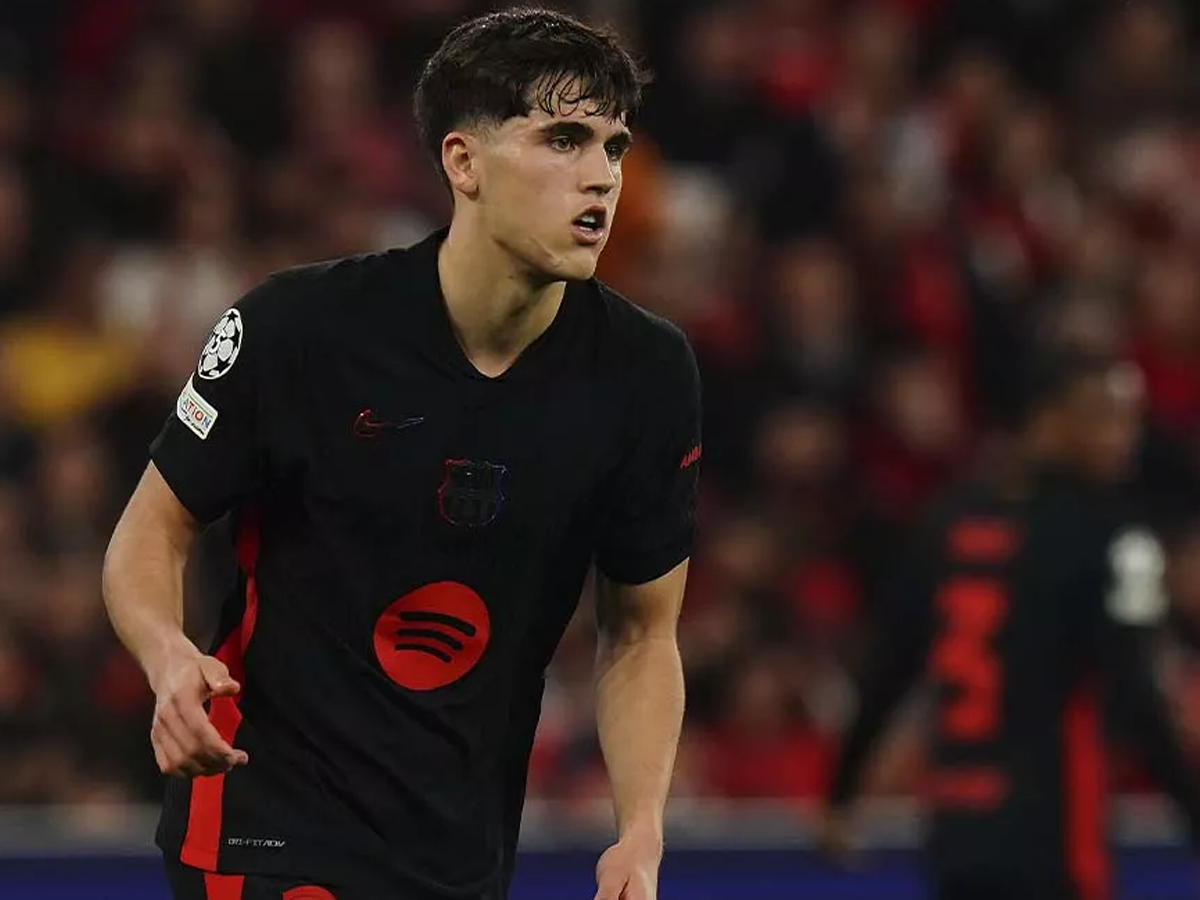 Pau Cubarsí sufrió lesión jugando con España