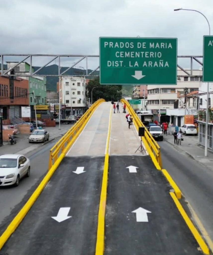 85 % de avance presenta la rehabilitación del elevado de avenida Roosevelt