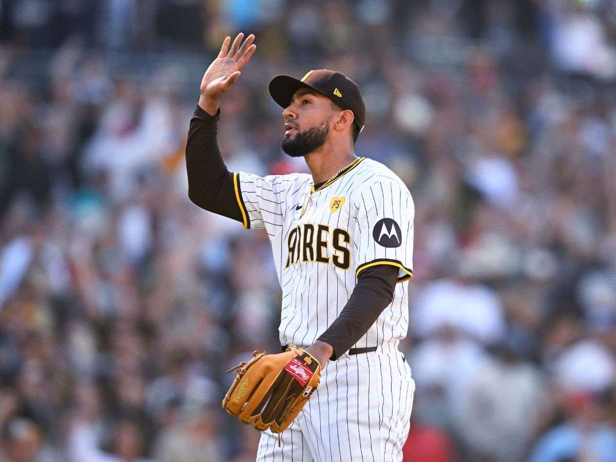 Robert Suárez obtuvo su primer rescate de la temporada