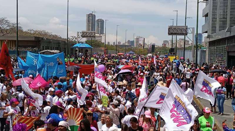 Ministra Vidal: mujeres indígenas han sido reivindicadas en revolución