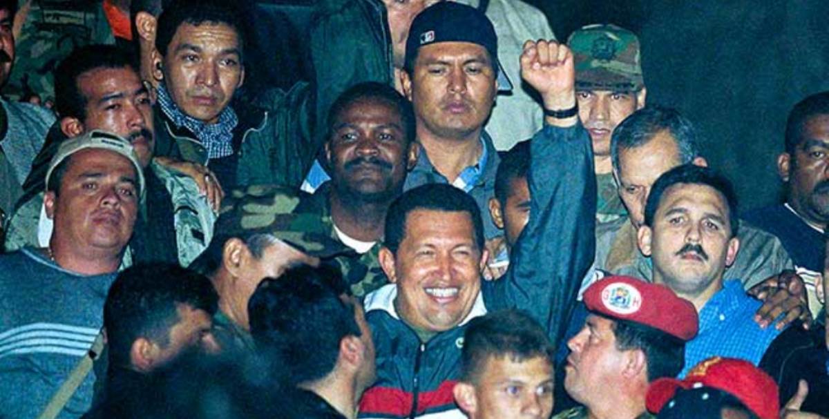 Nicolás Maduro: Golpistas de 2002 recibieron un contragolpe popular