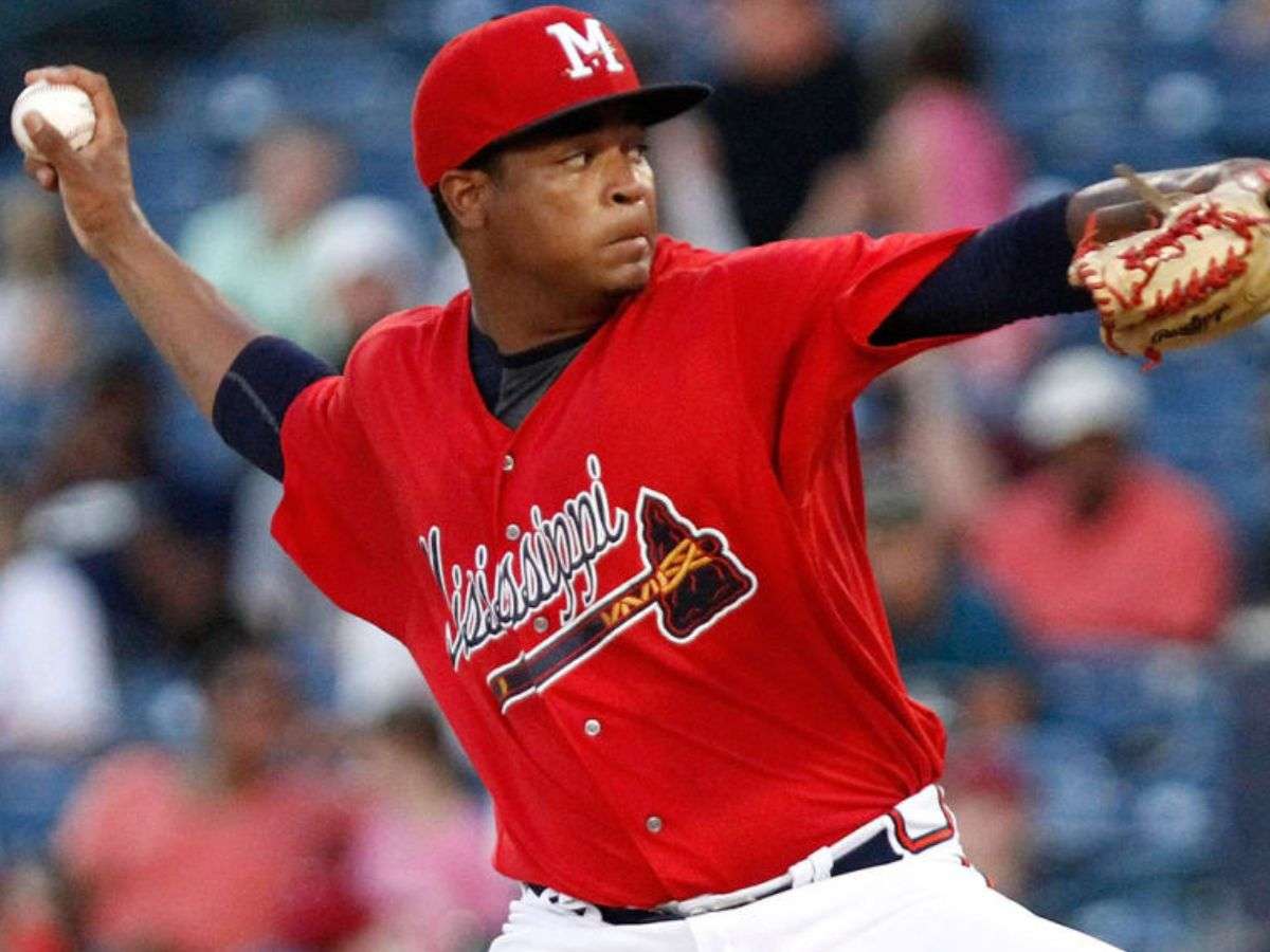 Caciques suma su quinto importado