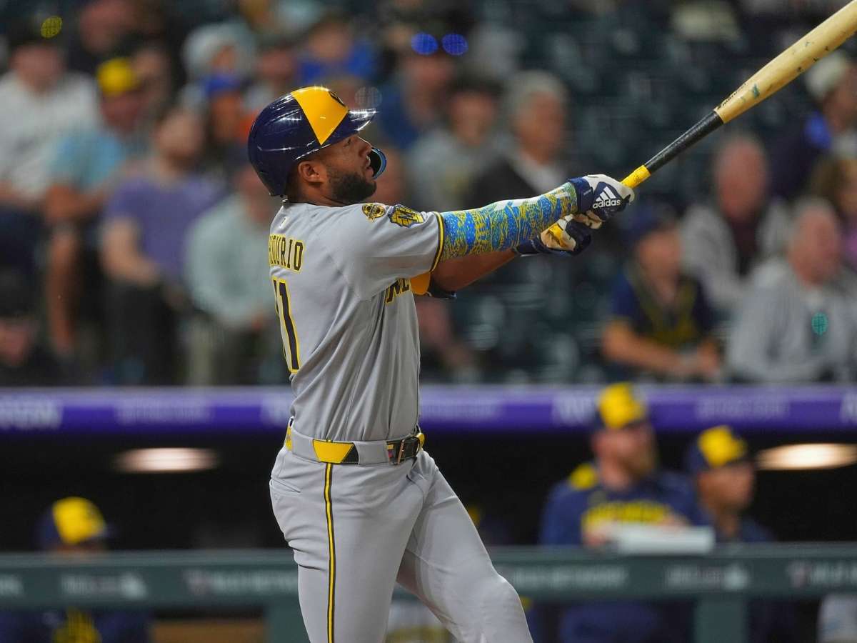 Jackson Chourio y William Contreras destrozaron al pitcheo de Colorado