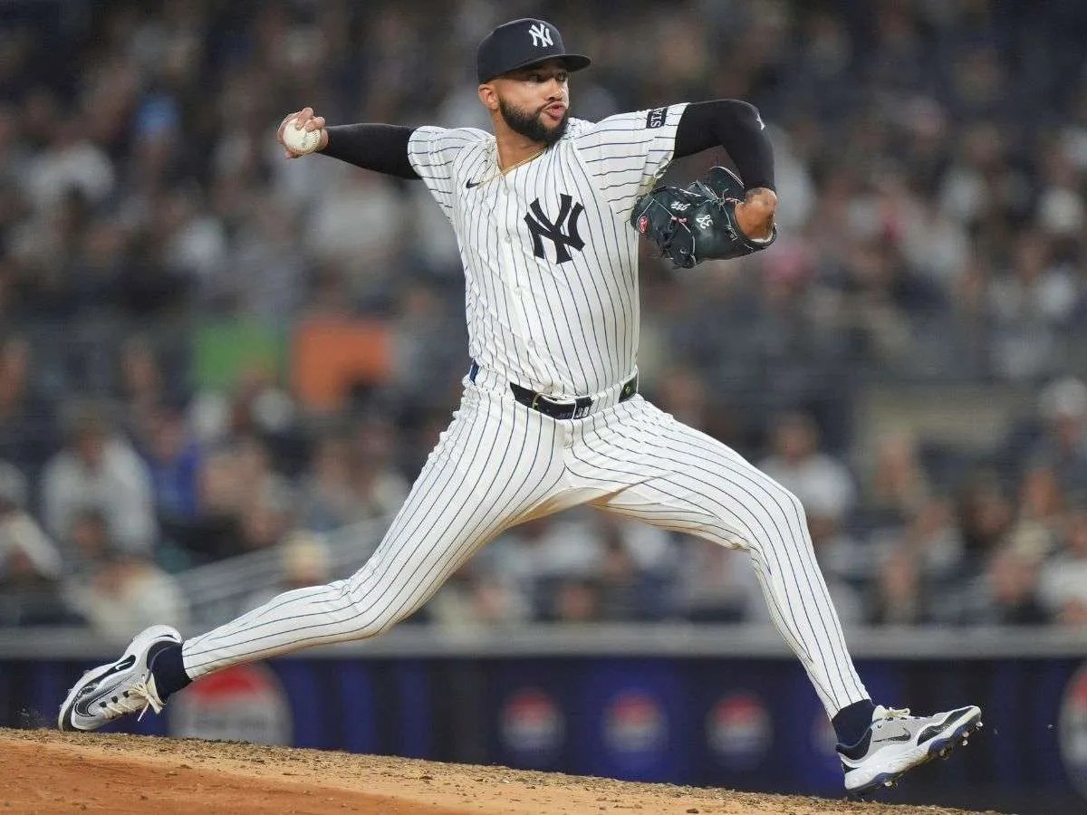 Yankees cambian a Devin Williams como su cerrador