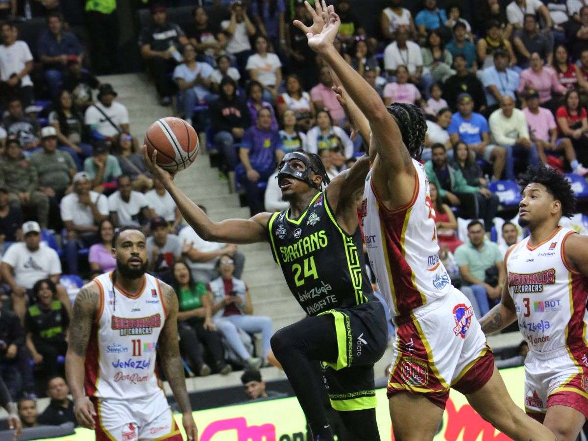 Spartans se llevó el tercer derbi capitalino