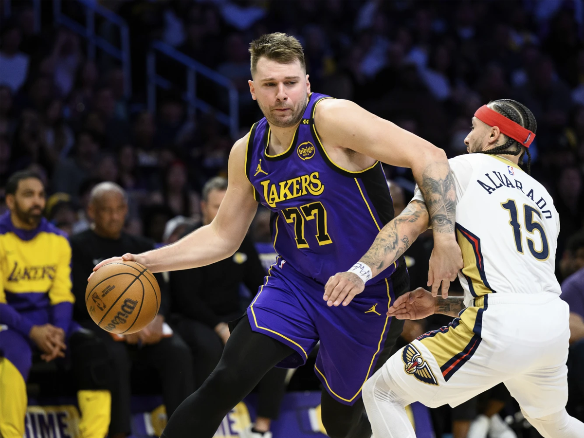 Luka Doncic comandó el triunfo de Lakers sobre Pelicans