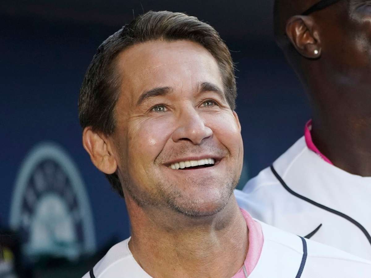 Los Rangers de Texas contratan a Bret Boone como coach de bateo