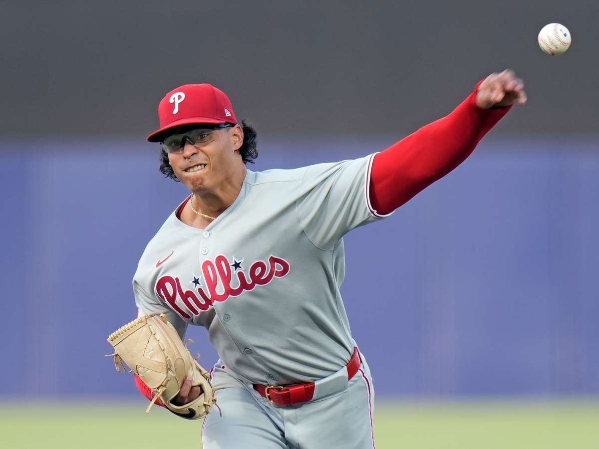 Jesús Luzardo conservó su invicto frente a los Rays
