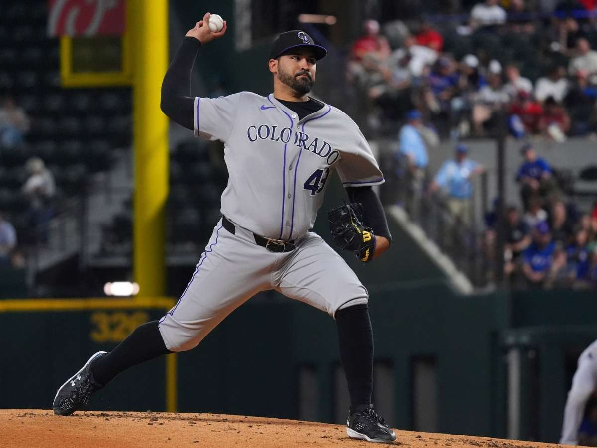 Antonio Senzatela no pudo frente a Texas