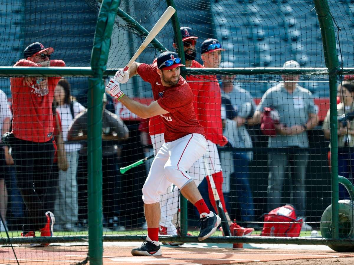 Chris Taylor se quedó en Los Ángeles