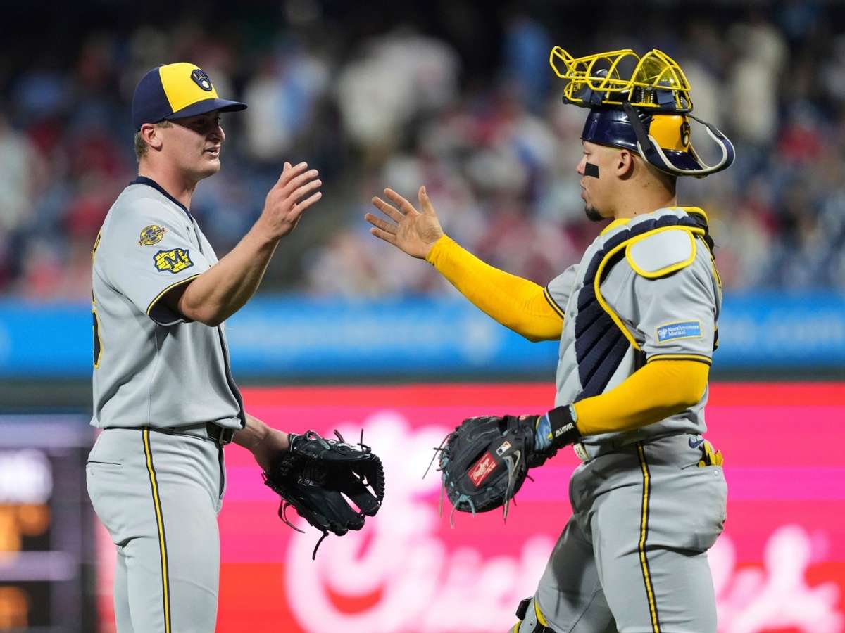 Contreras y Chourio guiaron a Milwaukee