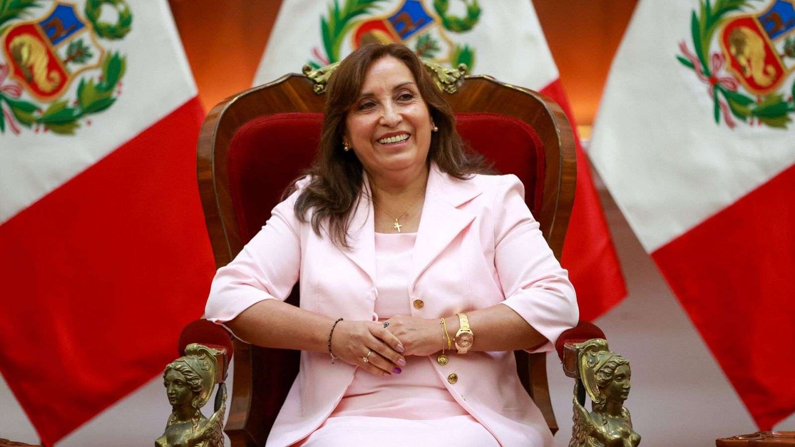 Boluarte se burla de los peruanos y de su alta desaprobación