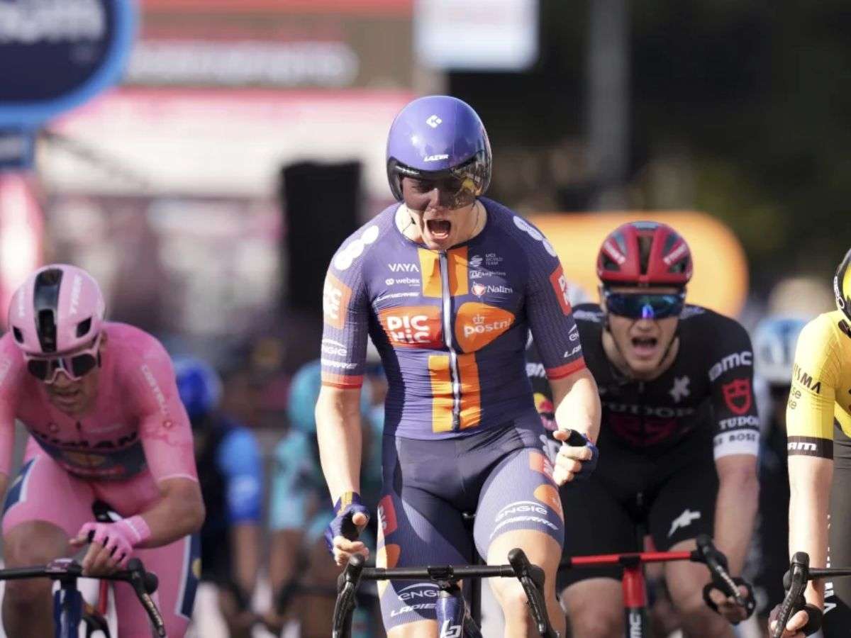 Casper van Uden se queda con la cuarta etapa en Italia