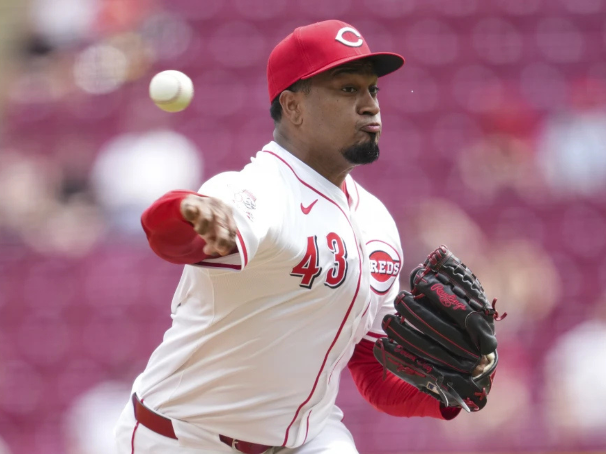 Los Dodgers adquirieron a Alexis Díaz tras cambio con Cincinnati