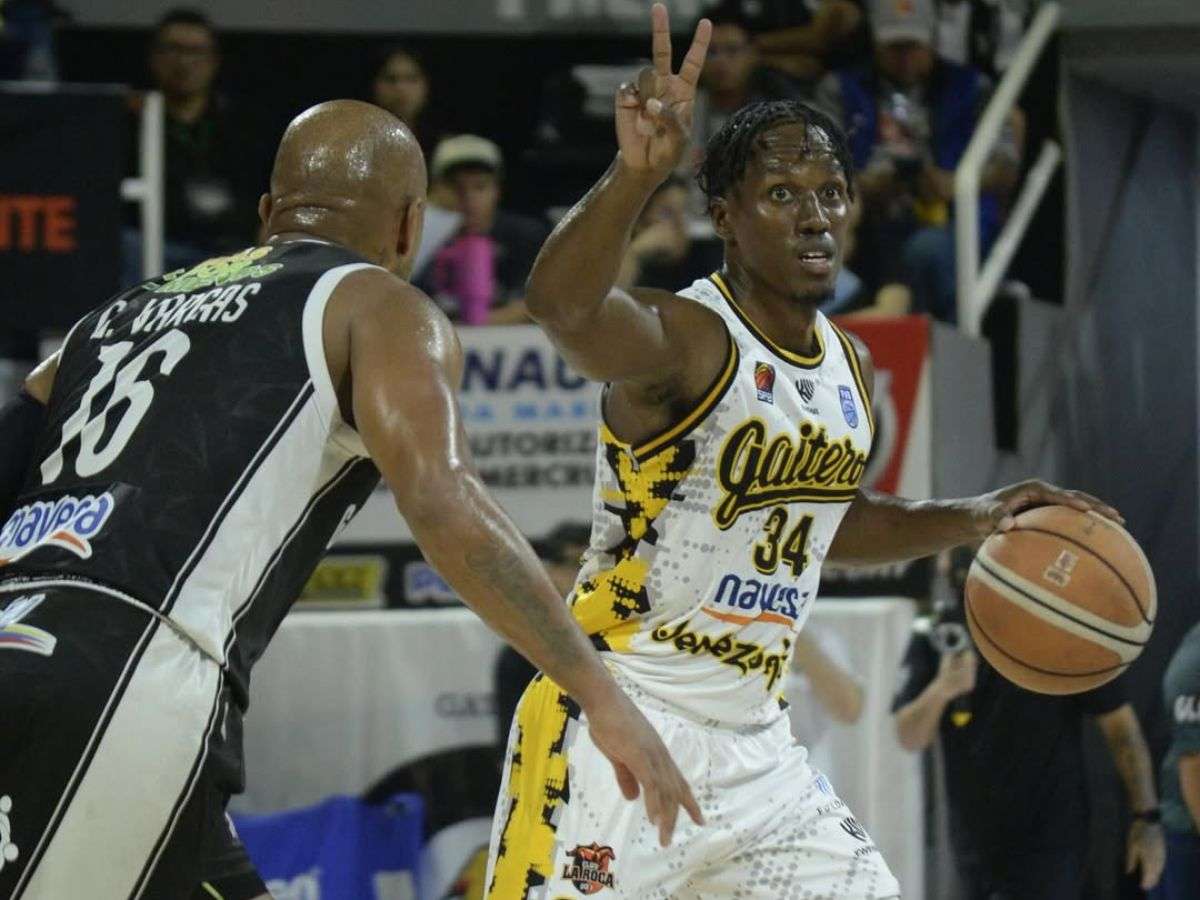 Gaiteros venció a Gladiadores en el Súper 8