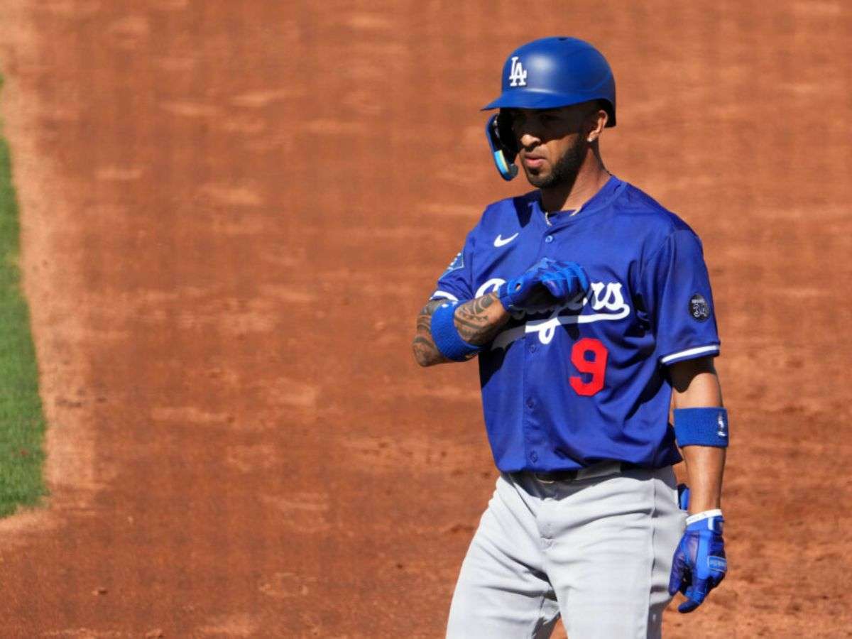 Eddie Rosario firma contrato de Ligas Menores con Milwaukee