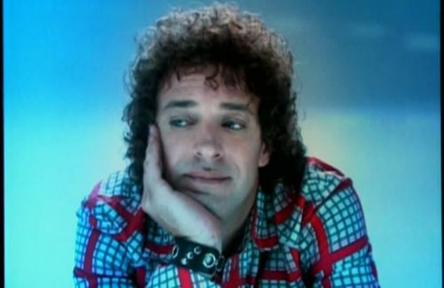 Demuelen una casa donde vivía el cantante Gustavo Cerati y se topan con un macabro hallazgo
