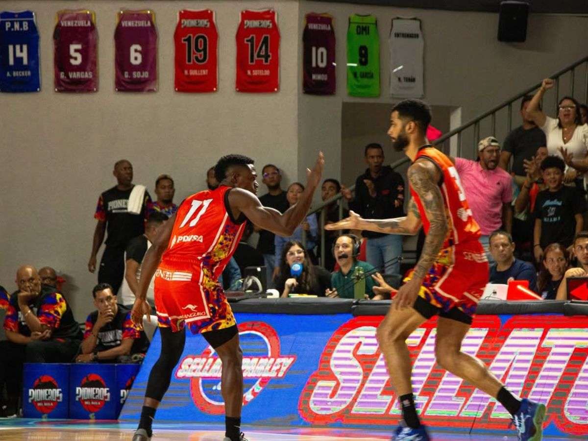 Pioneros logra su clasificación ante Frontinos