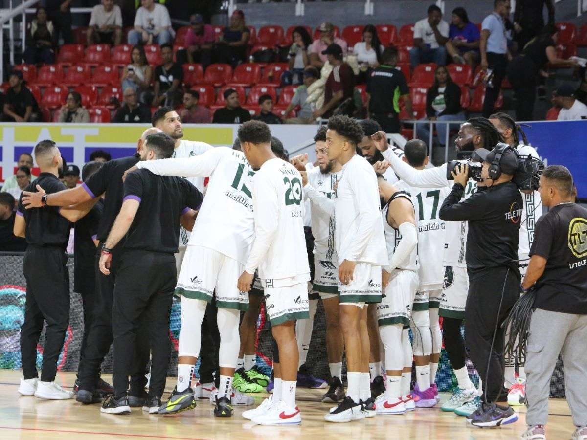Spartans se lleva el derbi y se mete en la Super Ronda