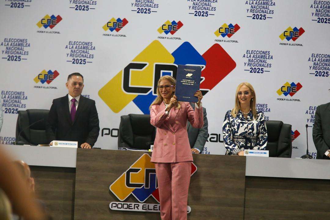 Presidente Maduro: Venezuela iniciará una nueva etapa parlamentaria