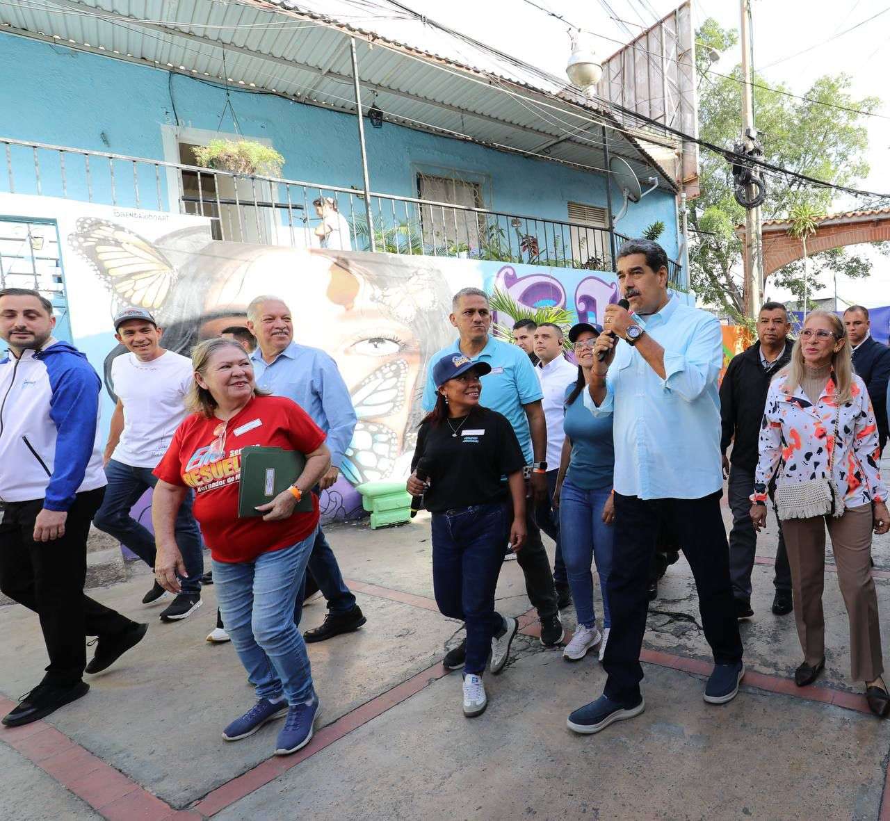 Maduro inaugura ruta turística internacional La Lucha en Petare