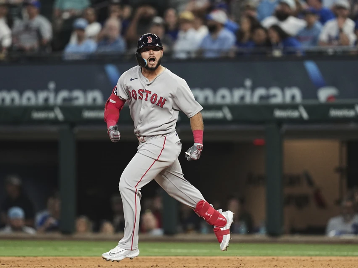 Wilyer Abreu comenzó la remontada de Boston