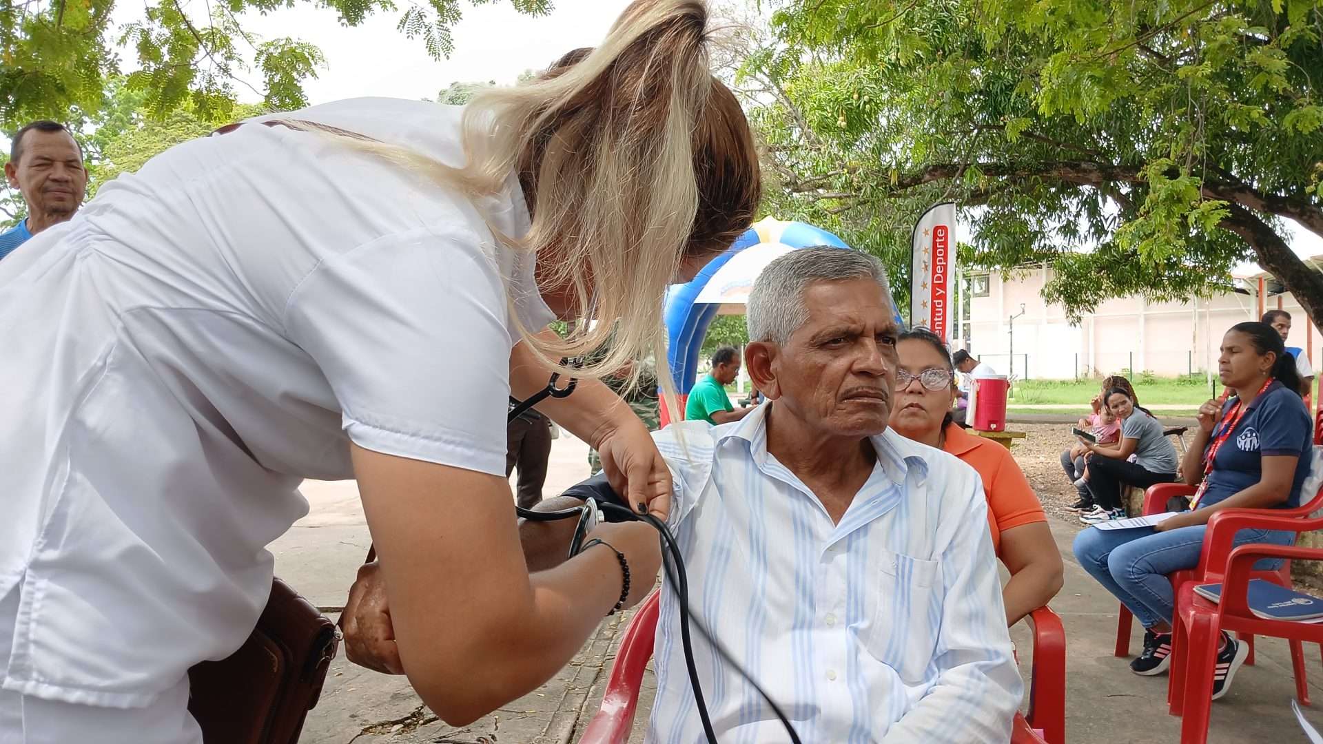 Abuelos cojedeños celebran primer año de su Gran Misión