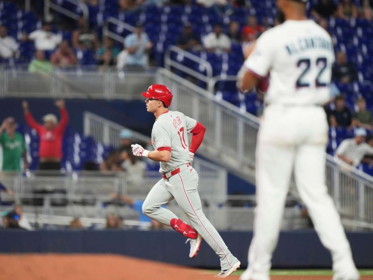 Sandy Alcántara no encuentra el camino
