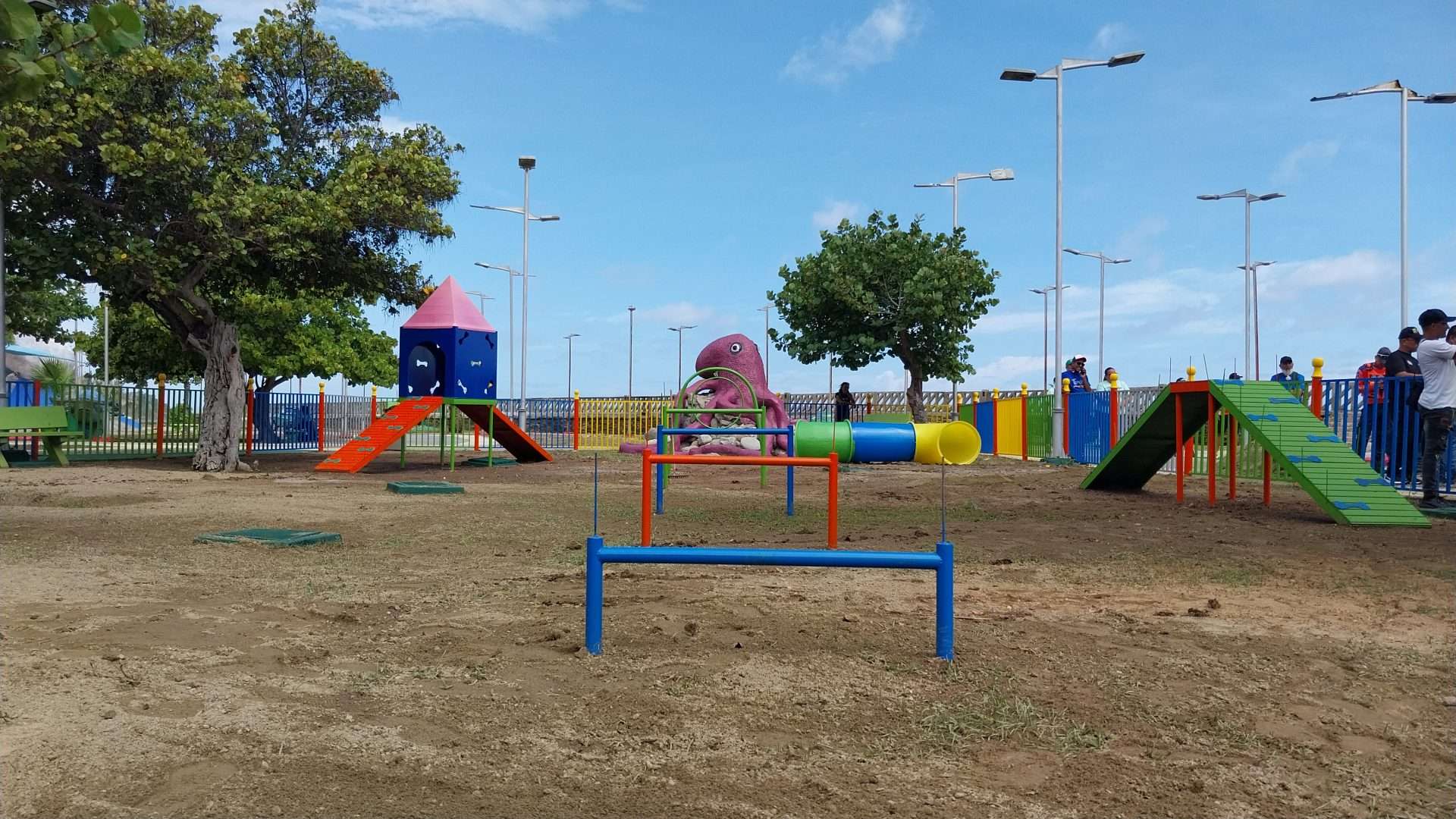 La Guaira entrega segundo parque canino en despliegue ambientalista